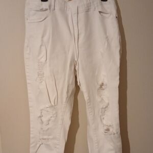 EliteStyle Women's White Ankle Jeans